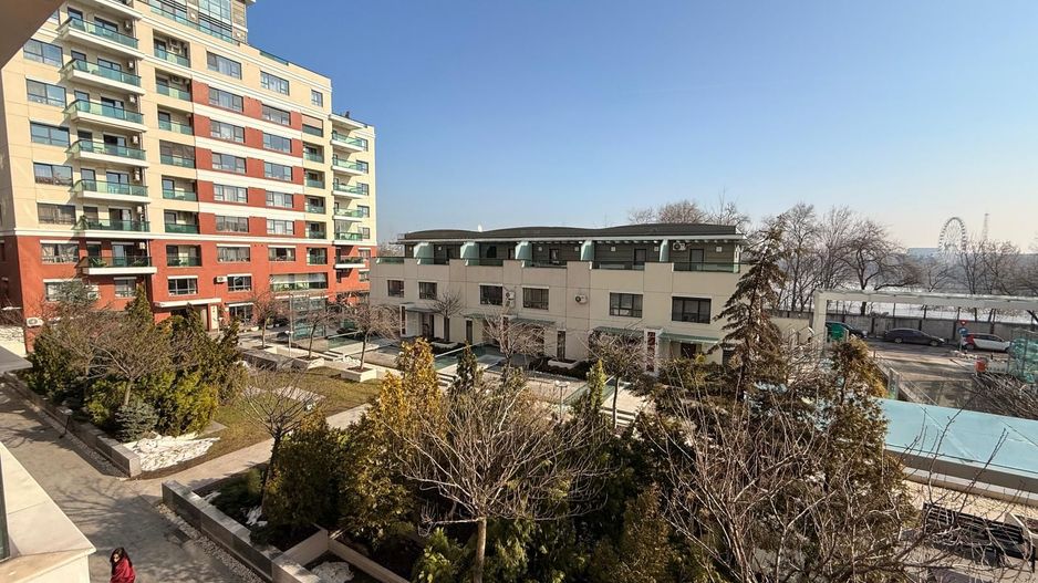 2 camere Emerald Residence | Loc parcare - Poză 1