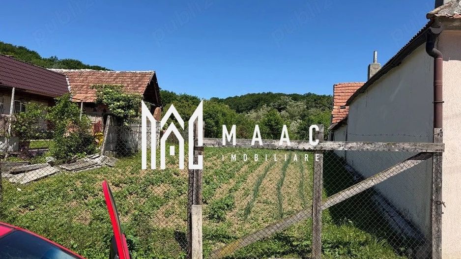 Teren intravilan 600 mp | Bradu | curent și gaz la poartă - Poză 1