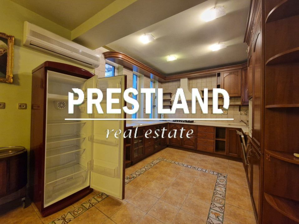 Vila zona Sub Arini!! - Poză 10