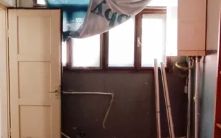 Proprietate cu 2 hale si casa la inchiriat,teren 1350mp - Poză 12