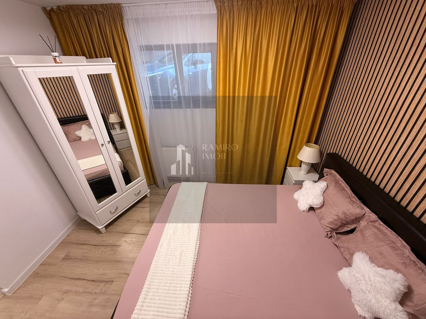 2 camere mobilat utilat decomandat 45 mp 5 min metrou - Poză 1