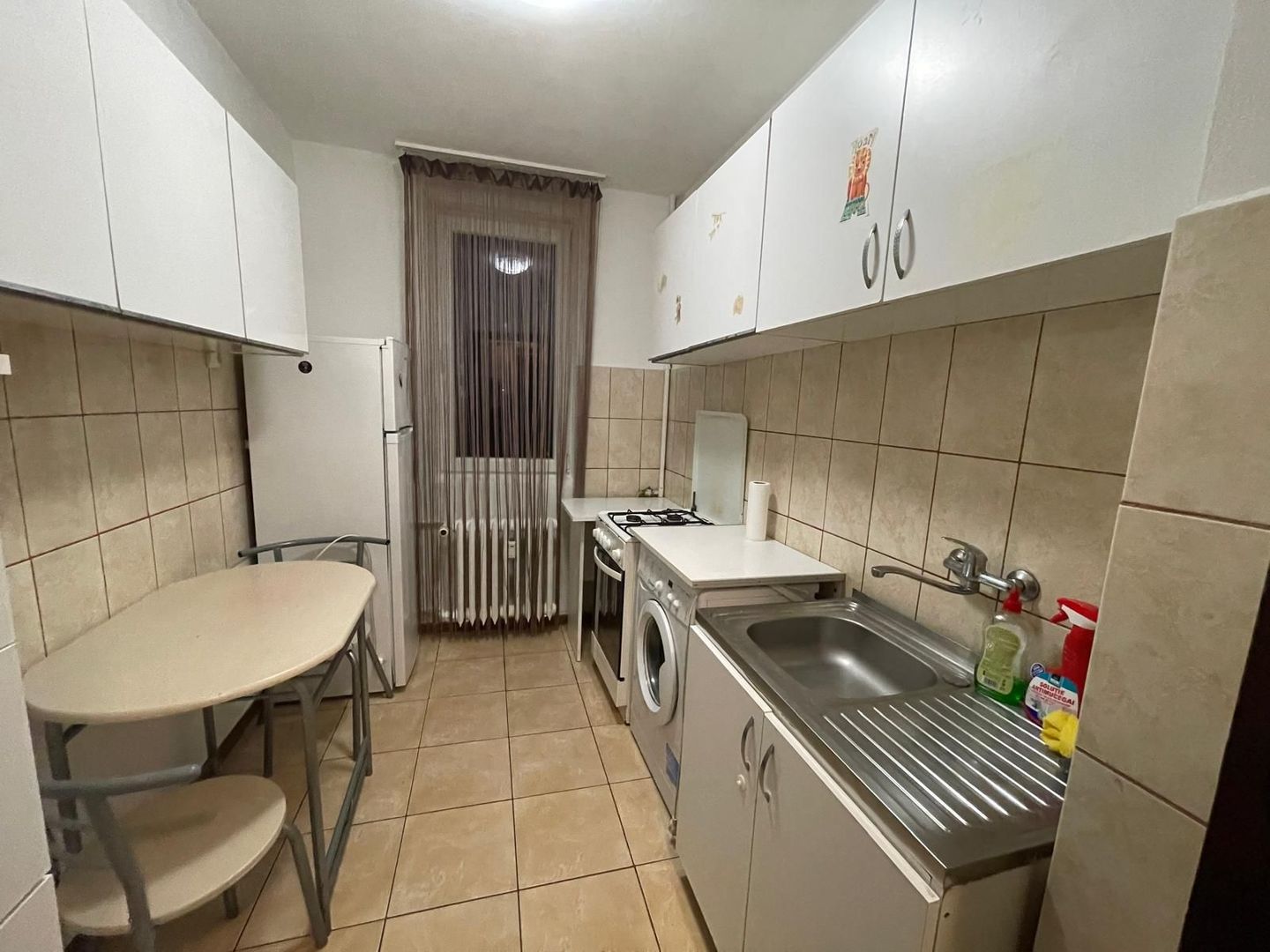 AP. 2 CAMERE- PIATA SUDULUI, BUCATARIE INCHISA, METROU 9 MINUTE - Poză 6