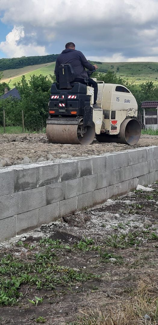 Casa 5 camere pe 1 nivel cu garaj si gard 176mp,1400mp teren - Poză 13