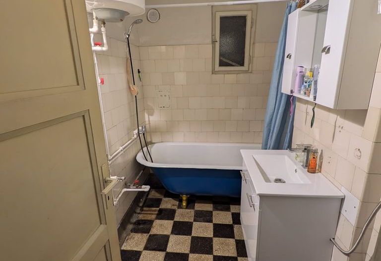 Apartament în bloc tip vilă balcon si beci– Astra, Brașov | Etaj 2/2 - Poză 19