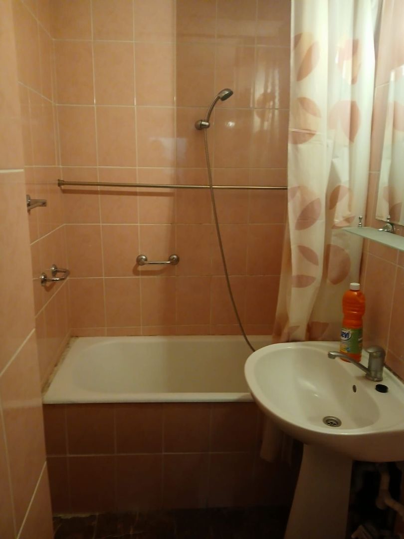 BRASADAS inchiriaza apartament 2 Camere LUICA - Poză 9