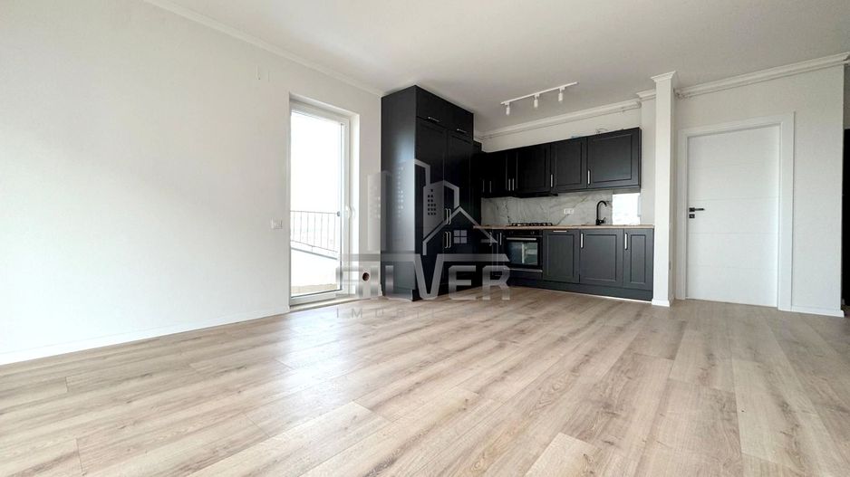 Apartament cu 3 camere recent finisat+terasa de 19 mp/CF. - Poză 3