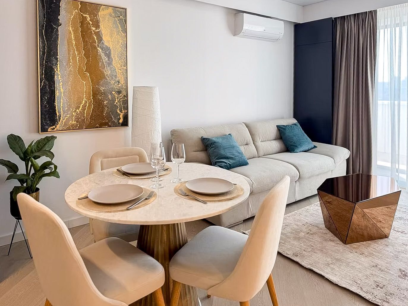 Chirie I Apartament 2 camere I Cortina North I Vedere Oraș I Faza 1 - Poză 1