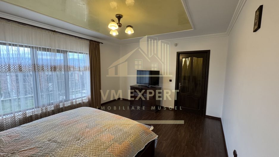 VILA 5 CAMERE 246 MP TEREN 817 MP CÂMPULUNG, 0 COMISION CUMPARATOR - Poză 9