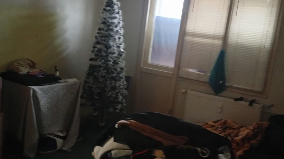 De vanzare Aparatament 2 camere Veteranilor - Poză 3