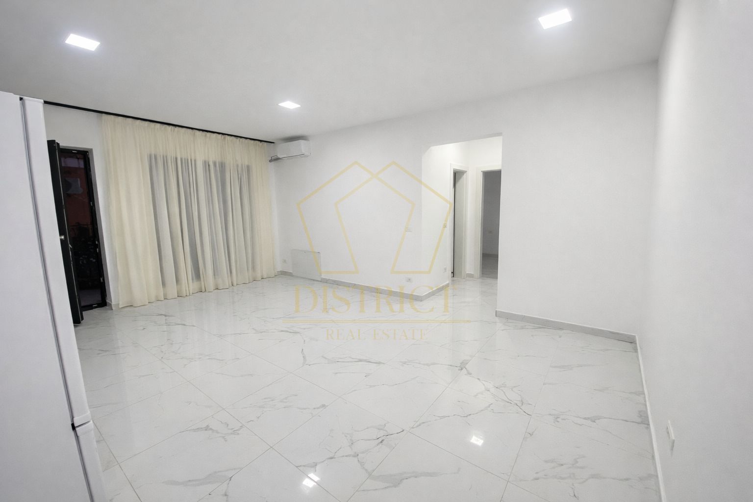 Apartament cu 2 camere | Giroc - Poză 2