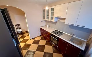 2 Camere Renovat - Etaj 1 - Zona Podu Ros - Poză 6