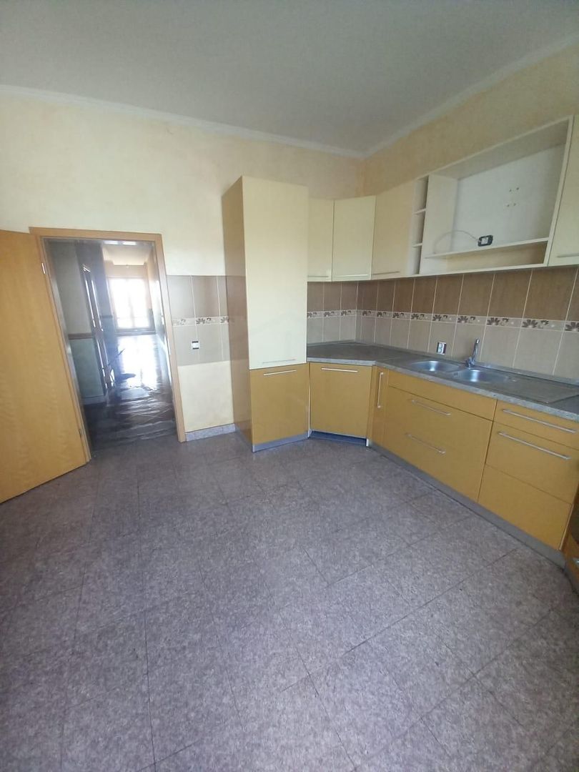 PENTHOUSE KM 0 CRAIOVA | VEDERE PANORAMICA | 317 MP UTILI | PISCINĂ PRIVATĂ | 761 MP SUPRAFATA TOTALA - Poză 22