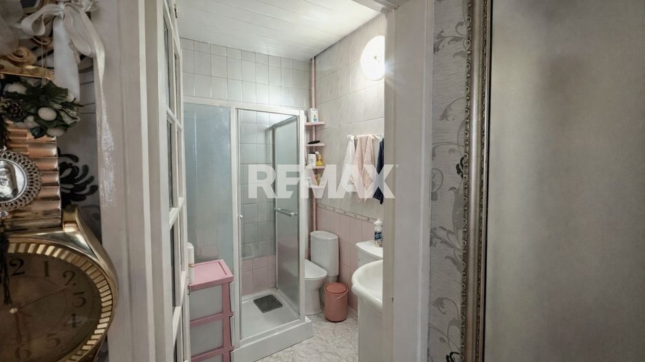 Casa de vânzare în Cricova - Poză 10