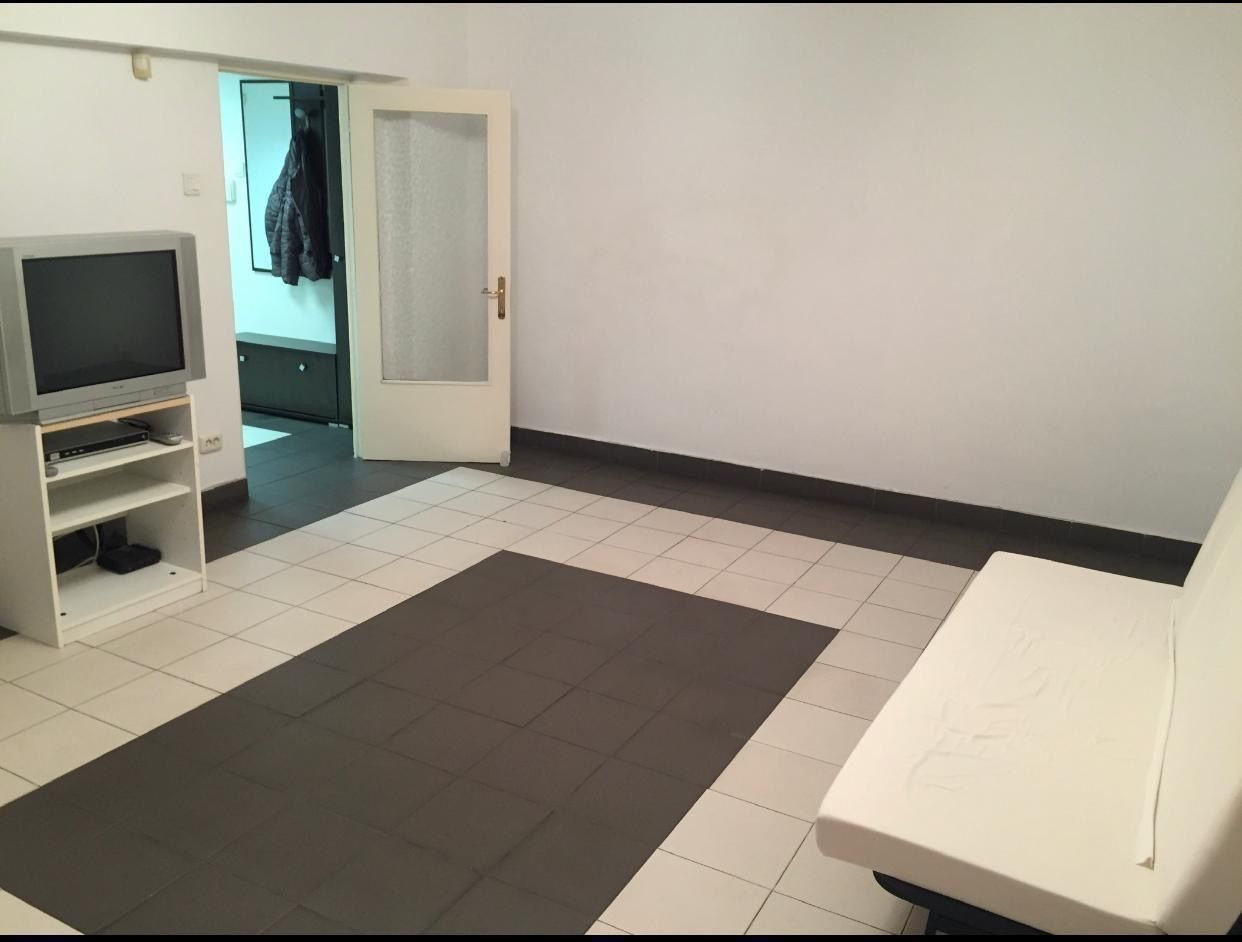 Apartament 2 camere decomandat, 60 mp, bloc 1990 - Poză 8