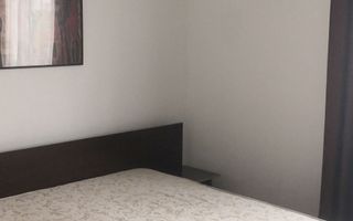 Apartament cu 2 camere, garaj subteran și boxă, Europa. - Poză 7