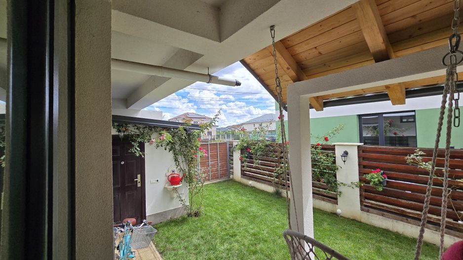 Apartament in casa insiruita, Dumbravita, 2 Dormitoare, Loc de parcare, Curte - Poză 10