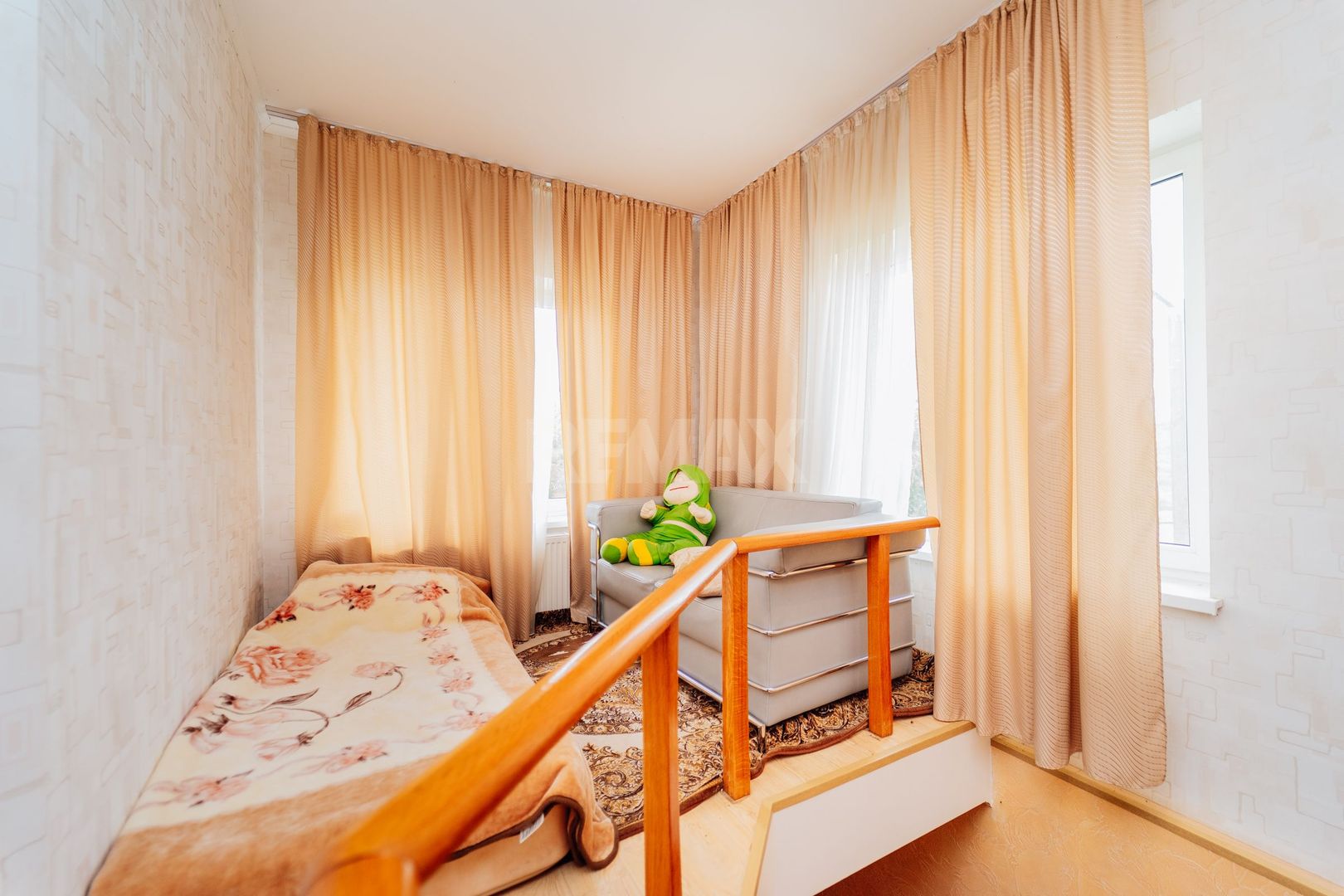 Casa cu 3 nivele Bălțata gata de trai - Poză 18