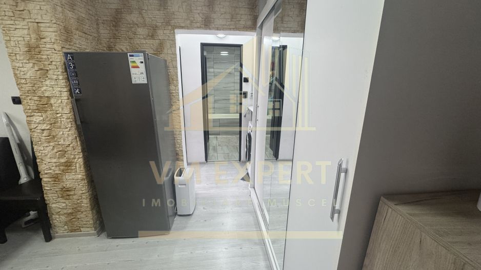 APARTAMENT 2 CAMERE ETAJ 4 CAMPULUNG GRUI - Poză 14