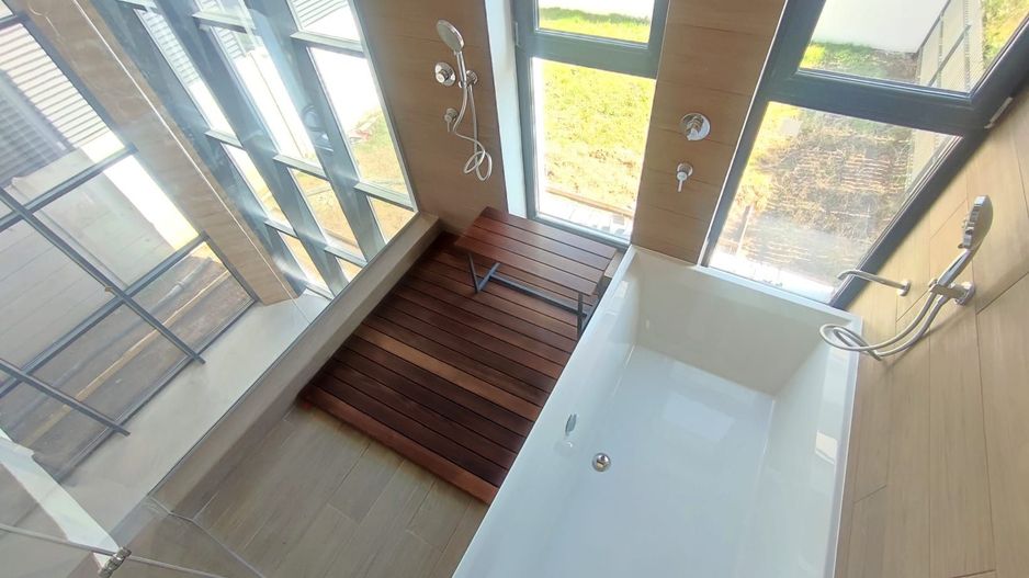 Vila deosebita, Matei Millo, 7 camere, langa padure - Poză 1
