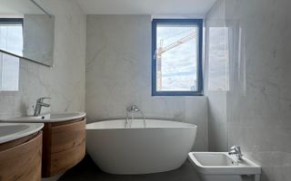 3 camere PREMIUM| 94mp + 13.20 mp  terasa - Poză 10