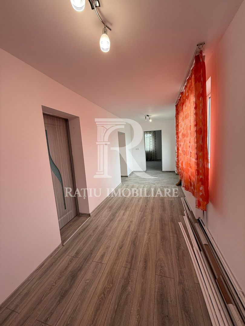 Casa cu livada | teren 2800 mp | Stracos | Bihor - Poză 2