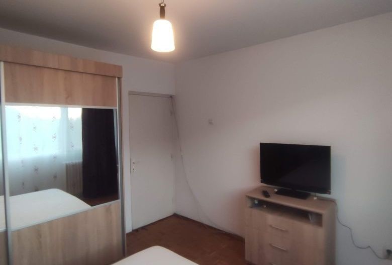 Inchiriere apartament Eroii Revolutiei - Poză 3