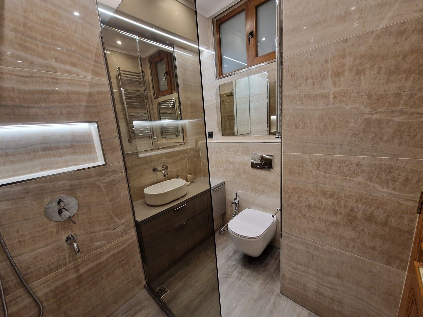 AP. 2 CAMERE AFI COTROCENI, CENTRALA TERMICA, MOBILAT/UTILAT MODERN - Poză 13