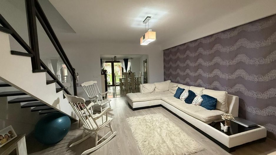 Casa insiruita - 3 dormitoare - Dumbravita - Poză 2