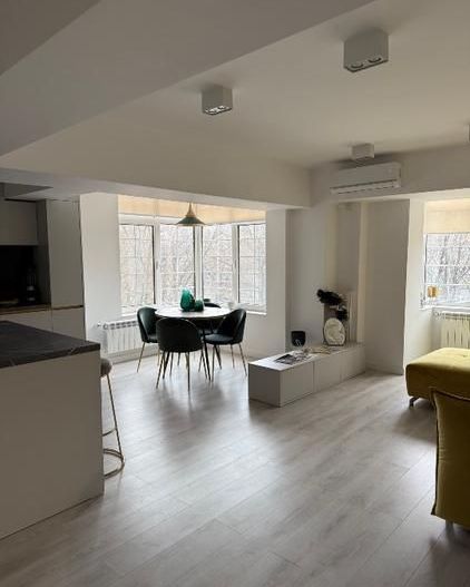 Apartament modern de inchiriat Unirii - Poză 3