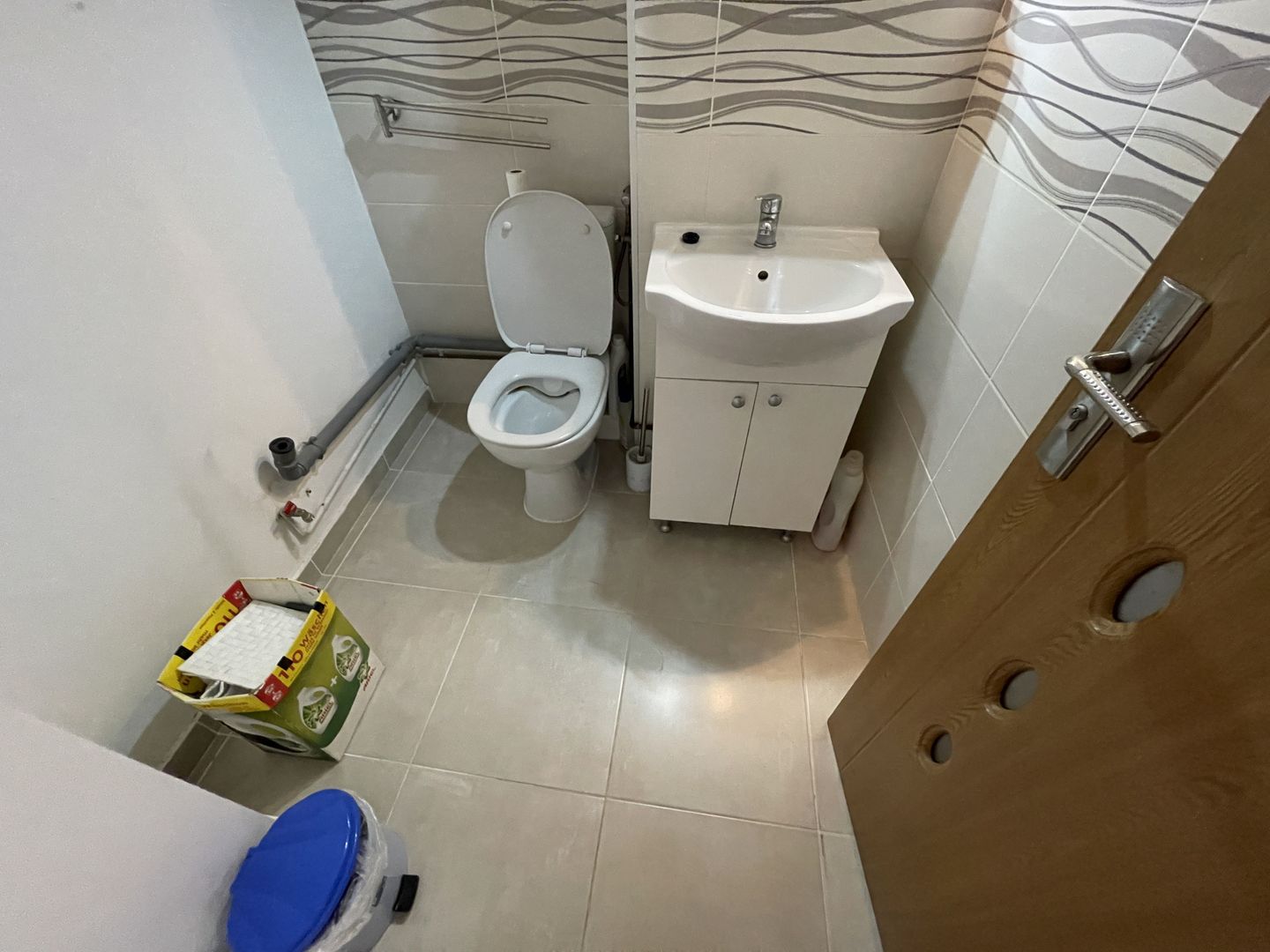 Apartament cu trei camere în bloc izolat -zona Aradului - Poză 15