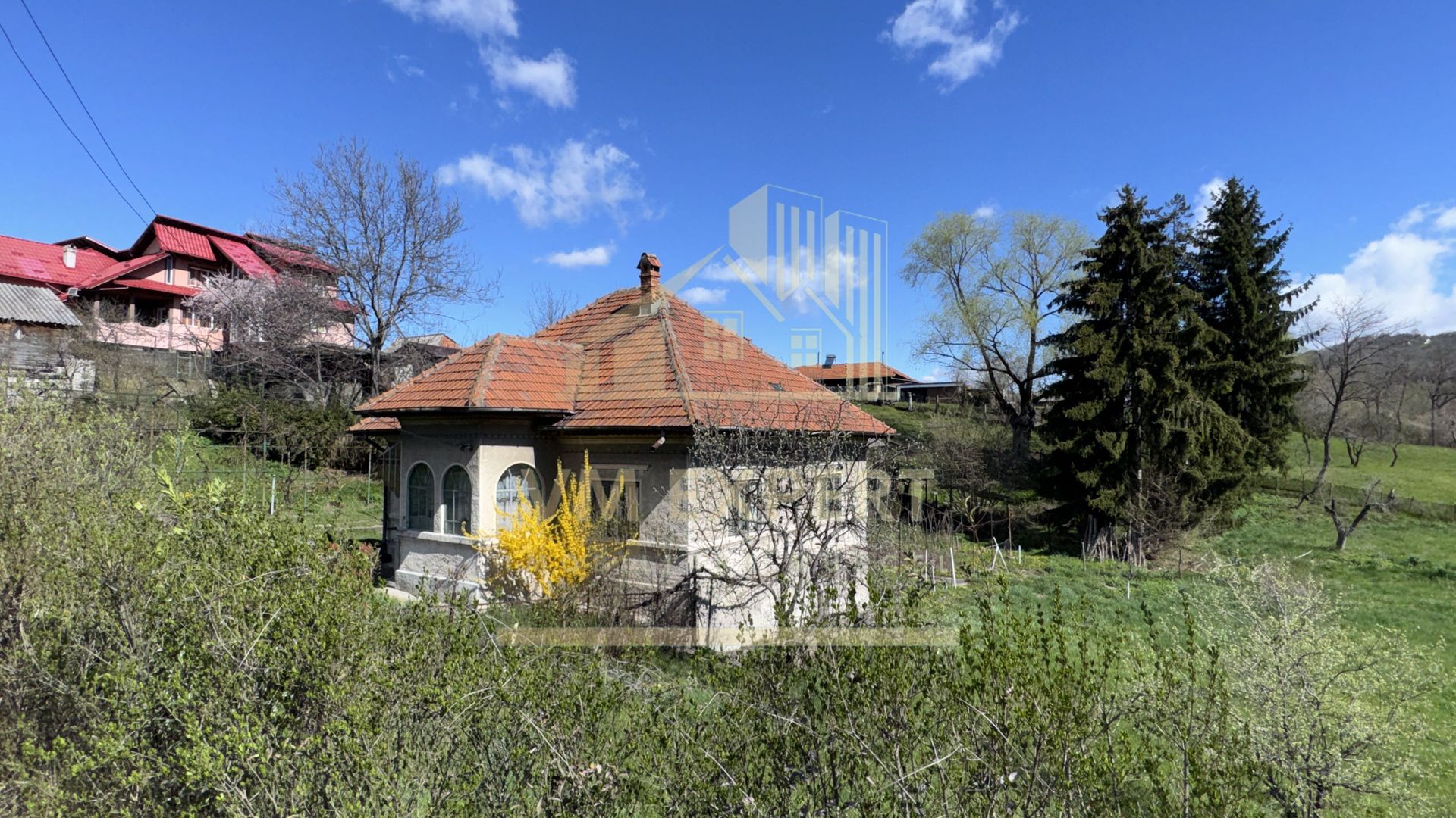 CASA 5 CAMERE TEREN 7500 MP CAMPULUNG - Poză 3