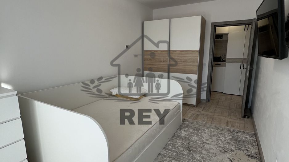 Apartament de vânzare 3 camere zona Balanta/Parcare sub și supra terană - Poză 8