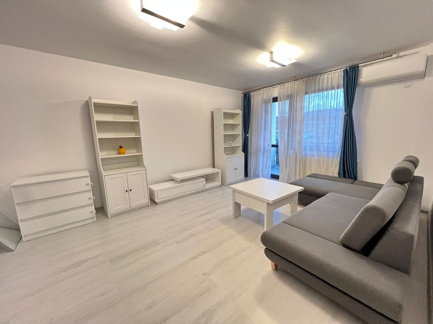 Apartament cu 2 camere | 52 mp + 6 mp terasa | Parcare Subterana | Borhanci - Poză 1