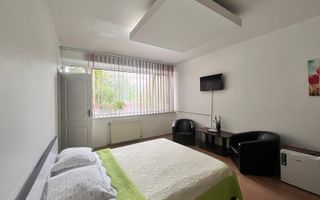 Pensiune superba cu piscina | COMISION 0 | Girocului - Poză 6