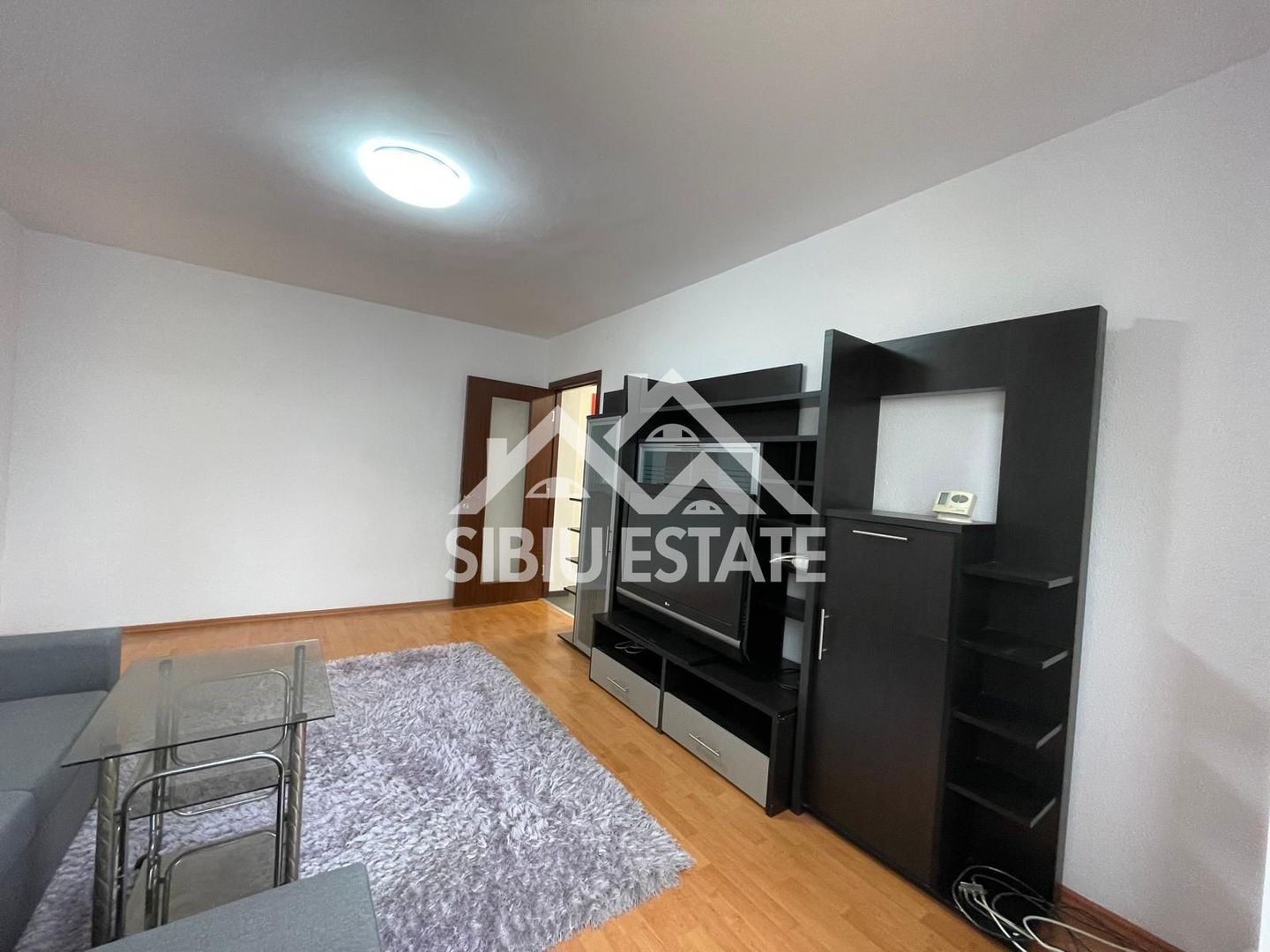 Apartament cochet cu 3 camere + pivniță, etaj 1, zona Mihai Viteazul - Poză 11