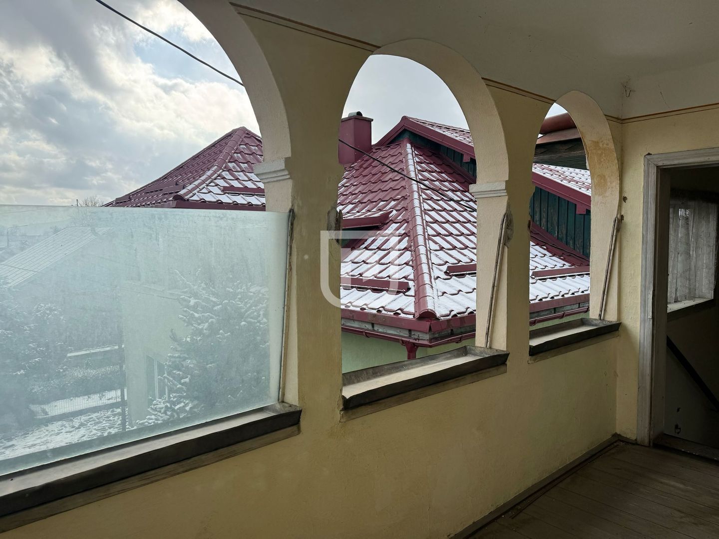 De vanzare casa, atelier fierarie, 4 anexe - 2507 mp in Manastirea Humorului - Poză 10