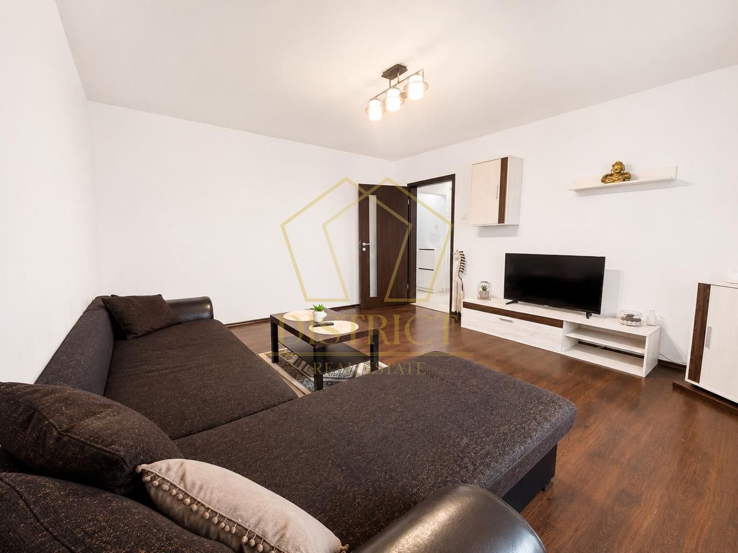 Apartament cu 3 camere | Spitalul Judetean - Poză 3