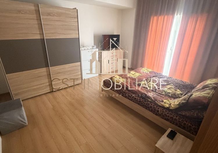 De vânzare apartament cu 2 camere - Poză 5