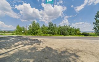 Teren extravilan de 5.219 mp în Geoagiu la șosea - Poză 1