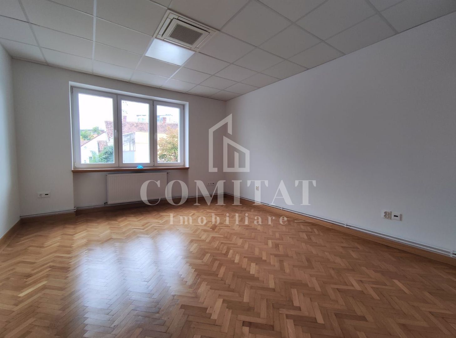 Spațiu oferit spre închiriere | Piața Mihai Viteazu - Poză 1