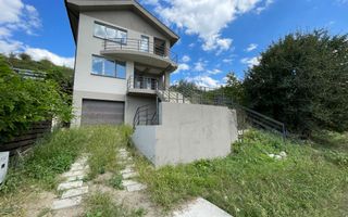 Casa individuala, dispusa trei nivele in Chinteni! - Poză 2