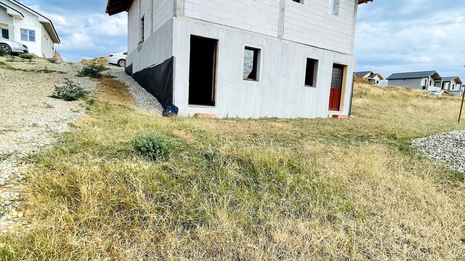 Casă la roșu, plan Parter – Cordău - Poză 2