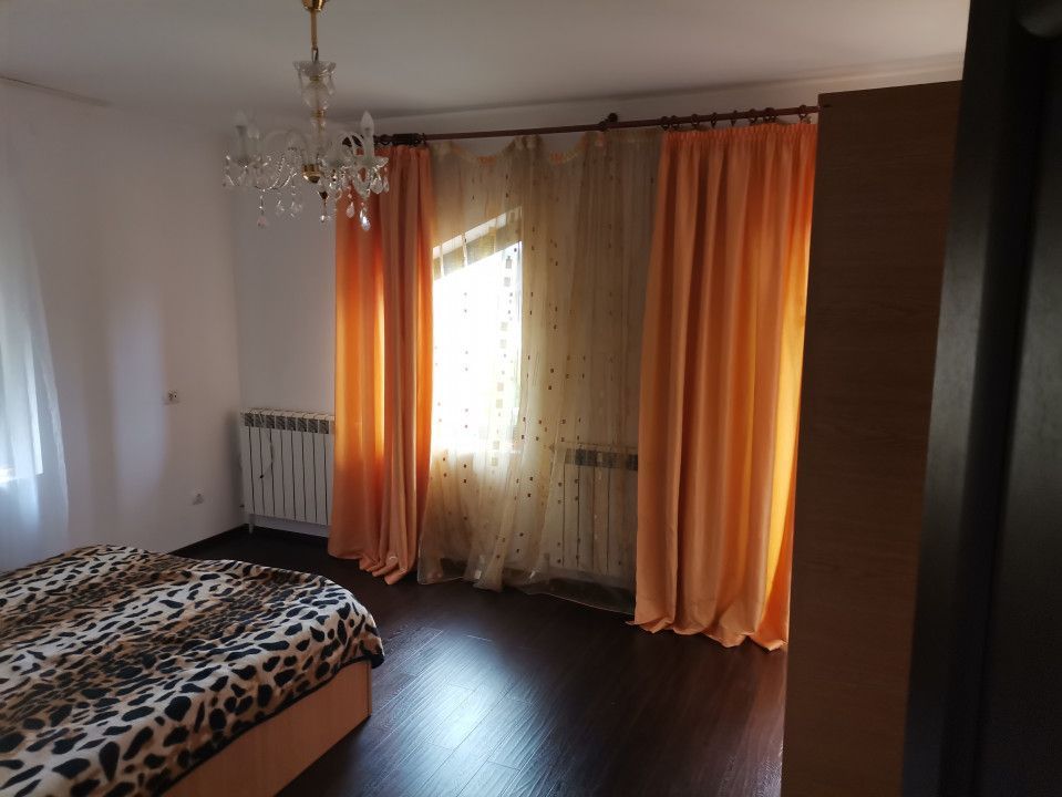 Inchiriere vila deosebita, Trivale, zona Penny - Poză 5