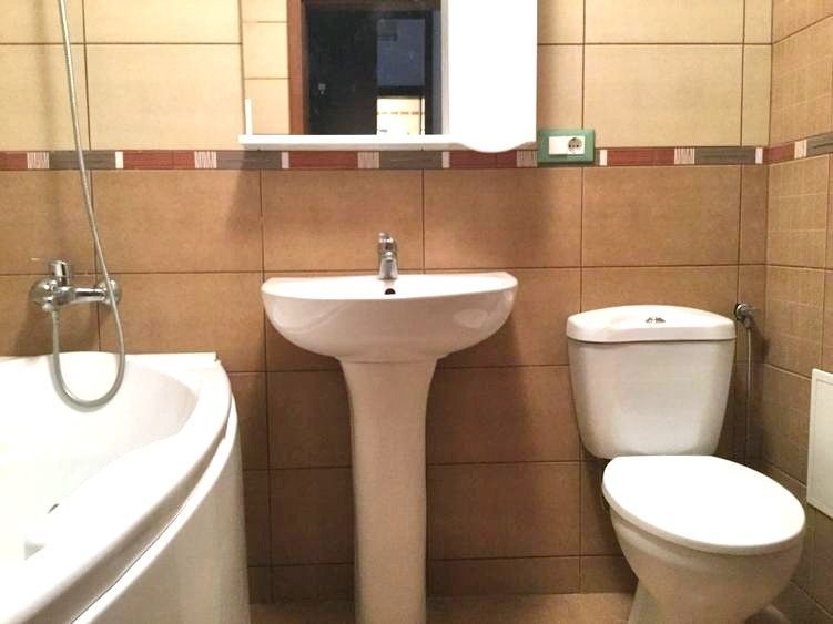 ✨ închiriez Apartament cu 2 camere, 70 mp, centrală proprie, metrou Republica - Poză 5