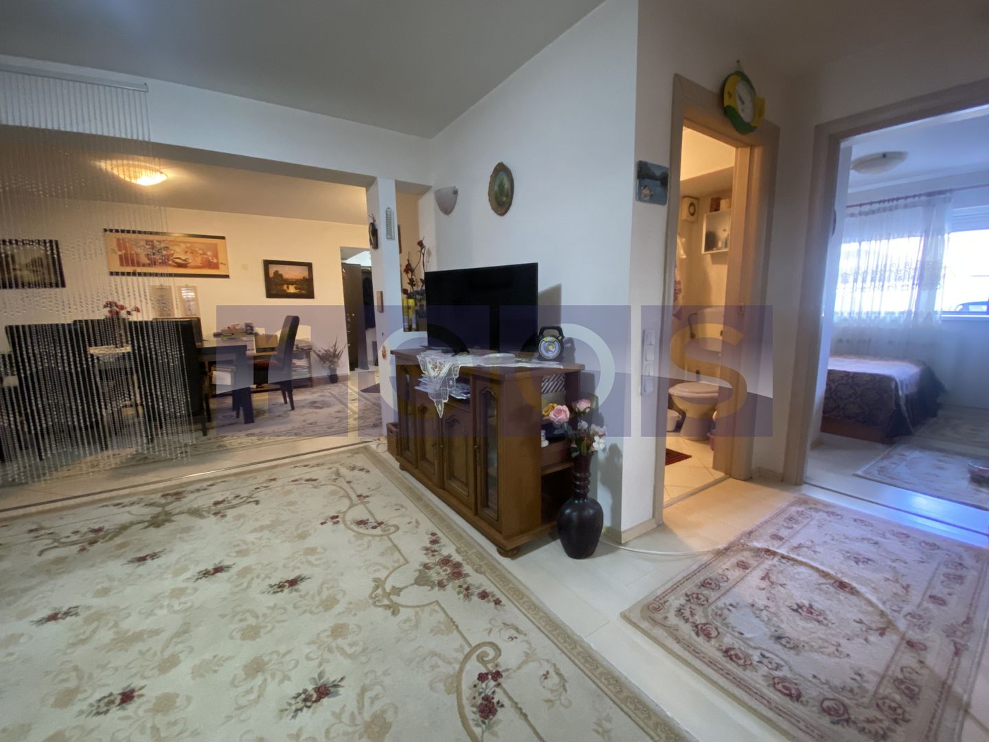 APARTAMENT 3 CAMERE | CURTE 66MP | DAMAROAIA - Poză 6