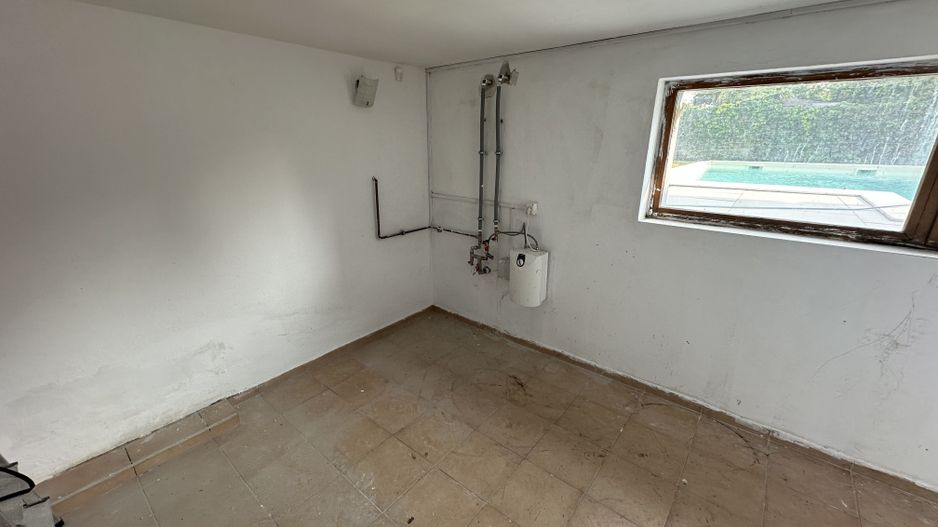 Proprietate cu piscina Dumbravita - Poză 55