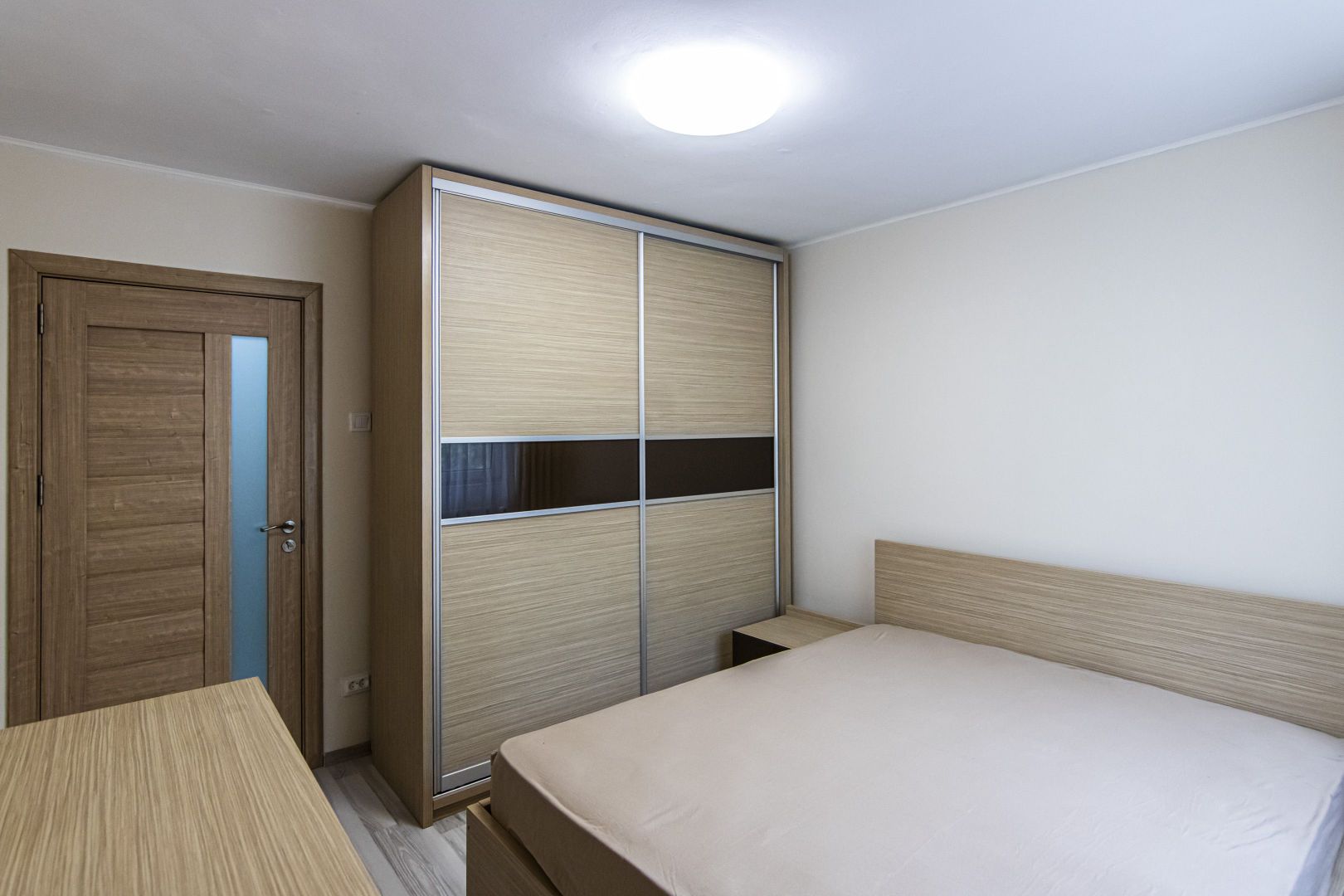 Drumul Taberei - 2 camere decomandat, Favorit, Mobilat și utilat, Loc de parcare - Poză 3