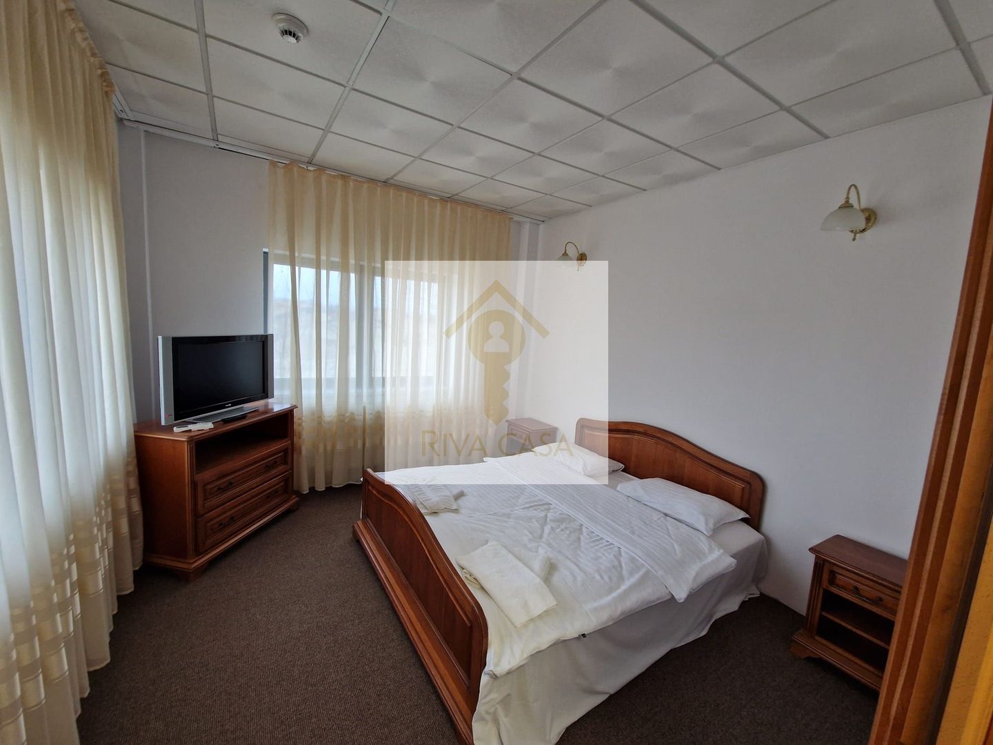 PROPRIETATE INVESTIȚIONALĂ PREMIUM – HOTEL OPERAȚIONAL LÂNGĂ VAMA BORȘ - Poză 18