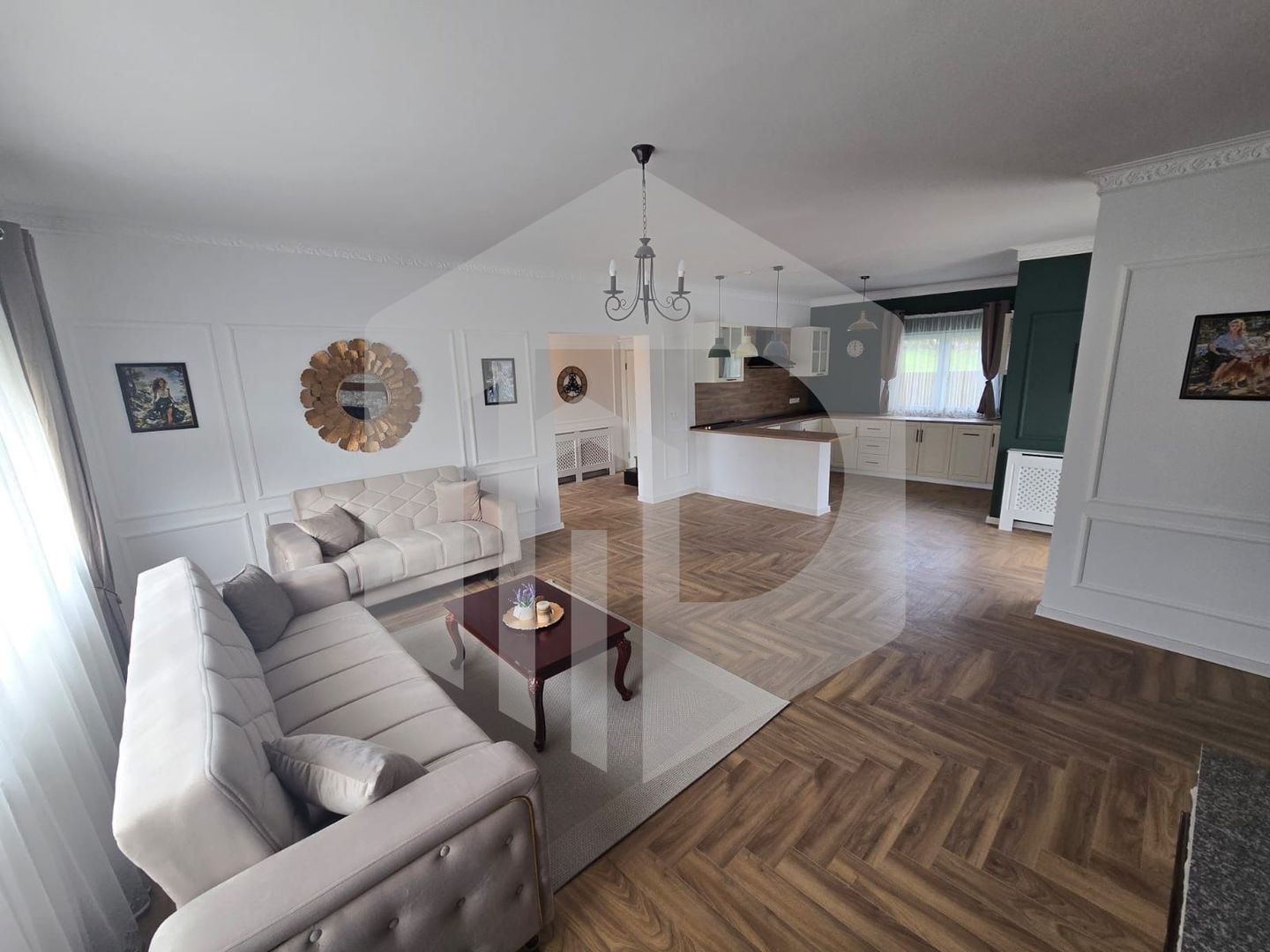 Casa superba 3 dormitoare 500 teren zona Tocile - Poză 8