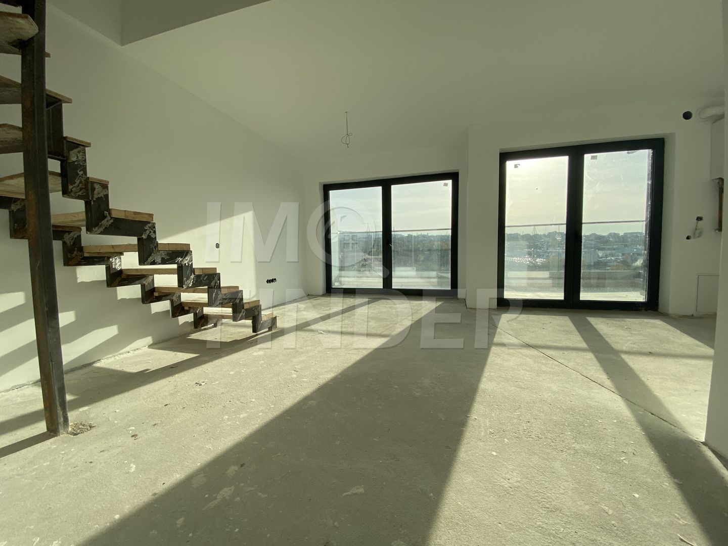 Vanzare Penthouse, etajul 8+9 cu CF, cartier Buna Ziua - Poză 2